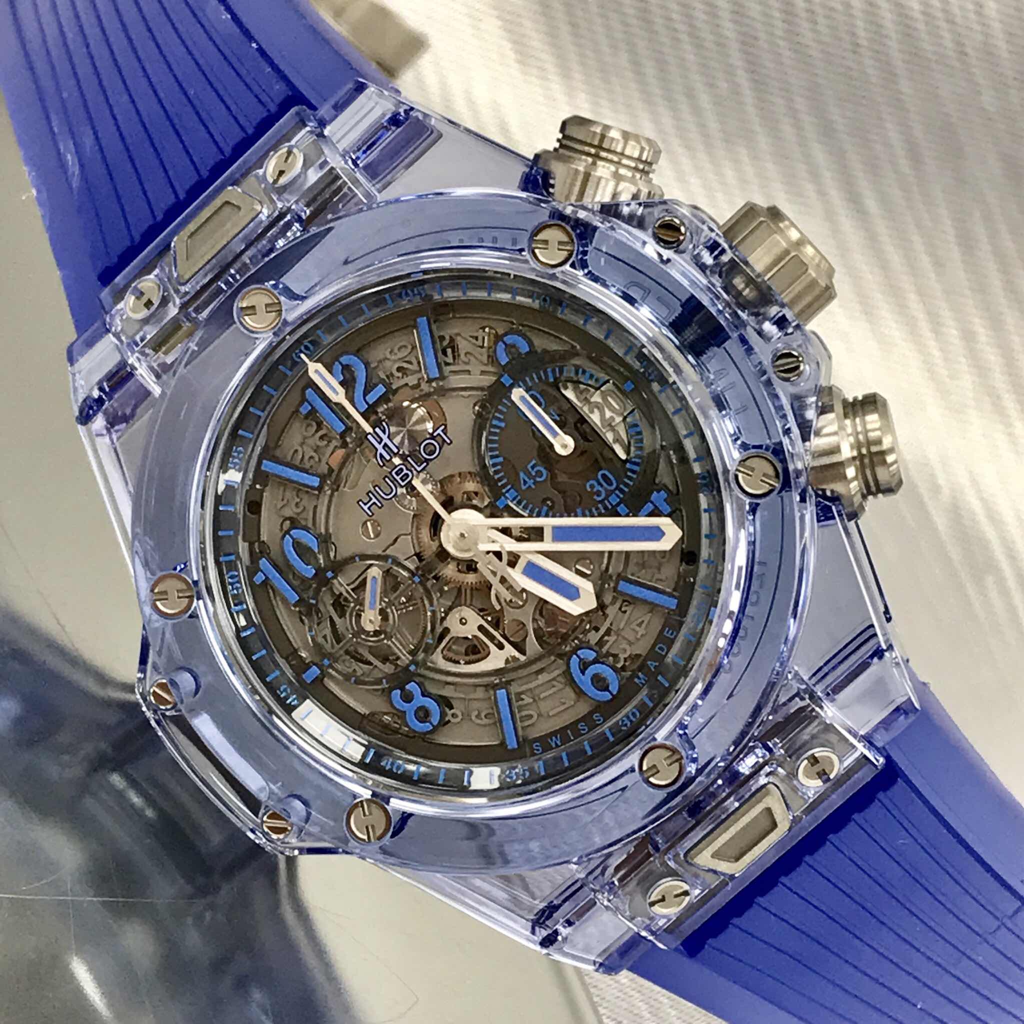 4、手表的蓝宝石镜面有什么用？ 