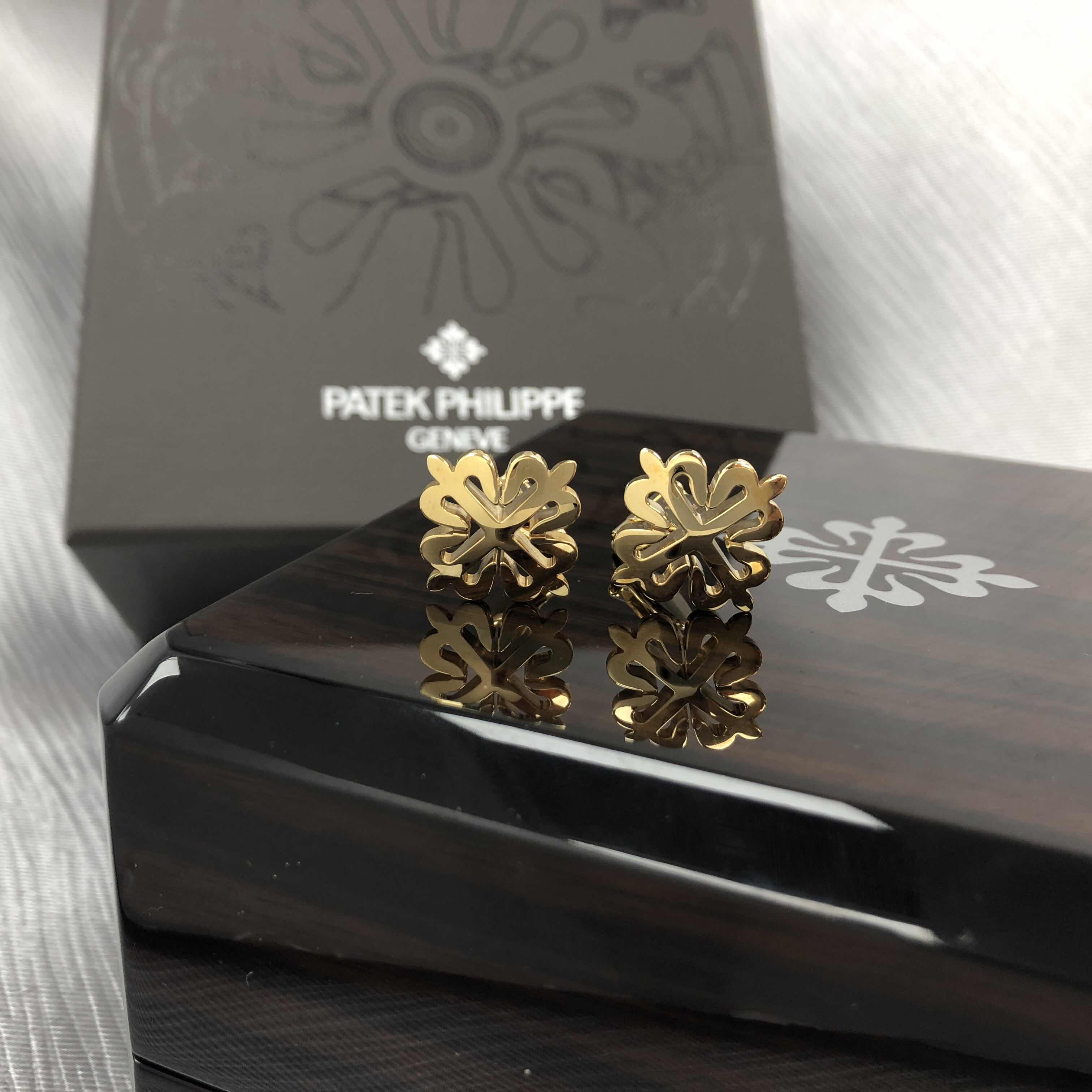 全新patek philippe 百达翡丽 袖扣 205.9083j3-001 金属 金色