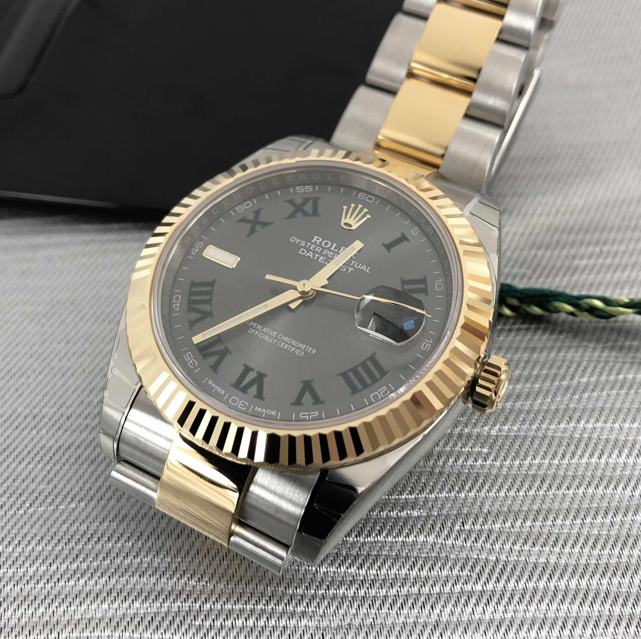 蛇姦('75香港) Rolex-datejust-41-126333-0006