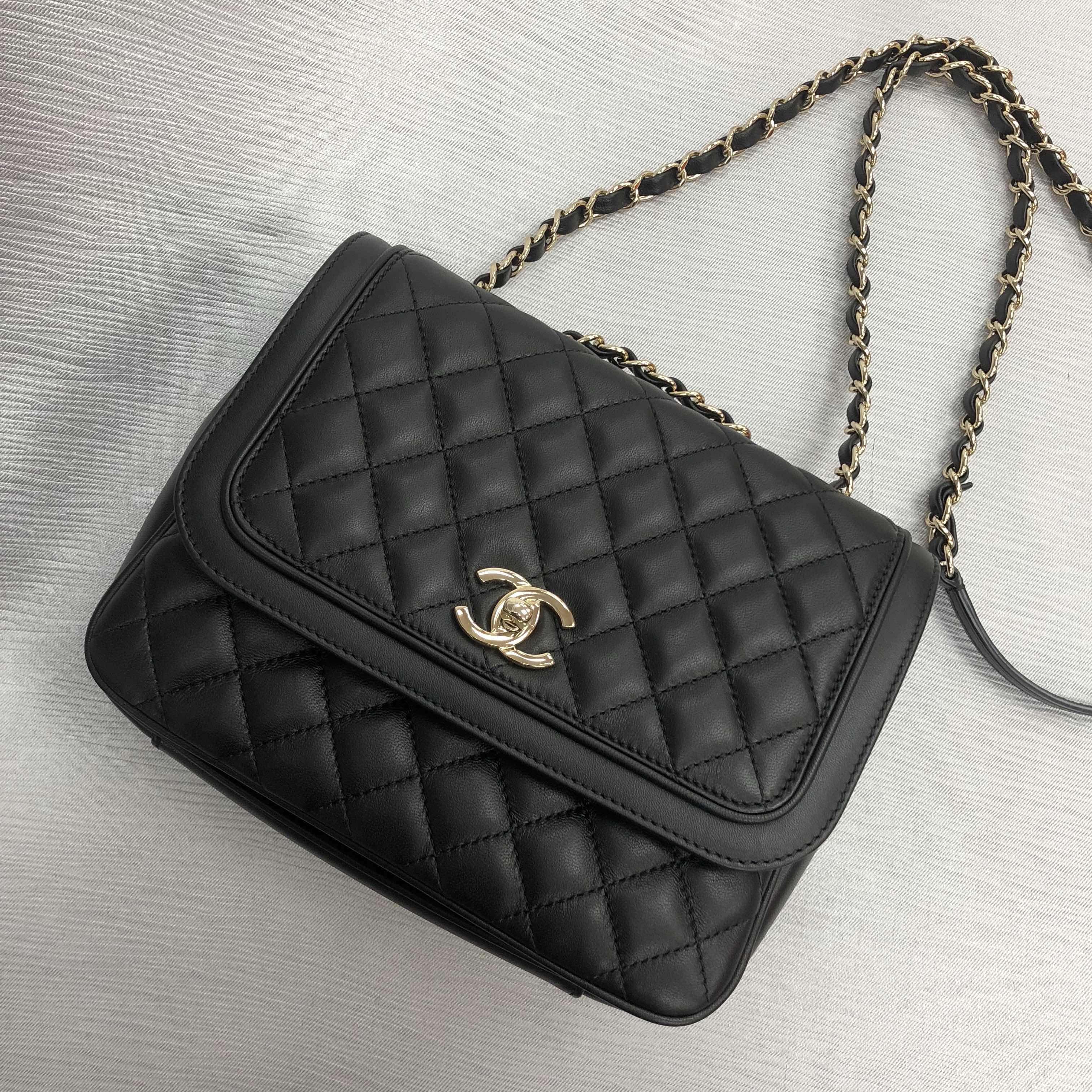 NEW CHANEL BAGS A57896 GP SHOULDER BAG/CROSSBODY BAG