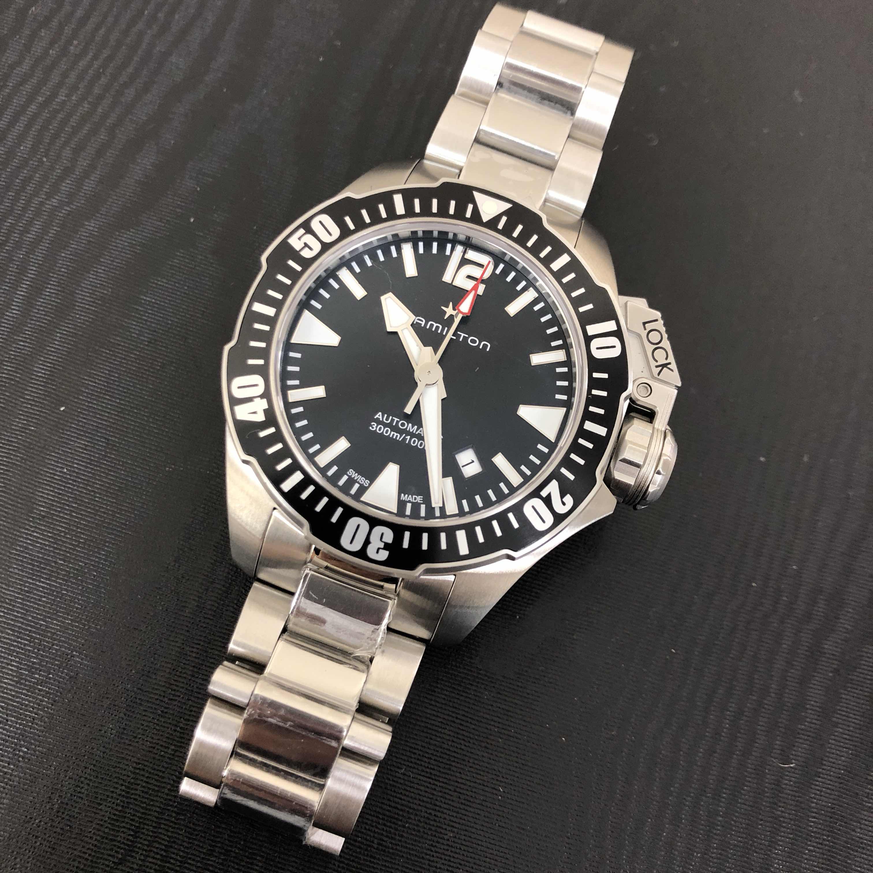 NEW HAMILTON KHAKI NAVY H77605135