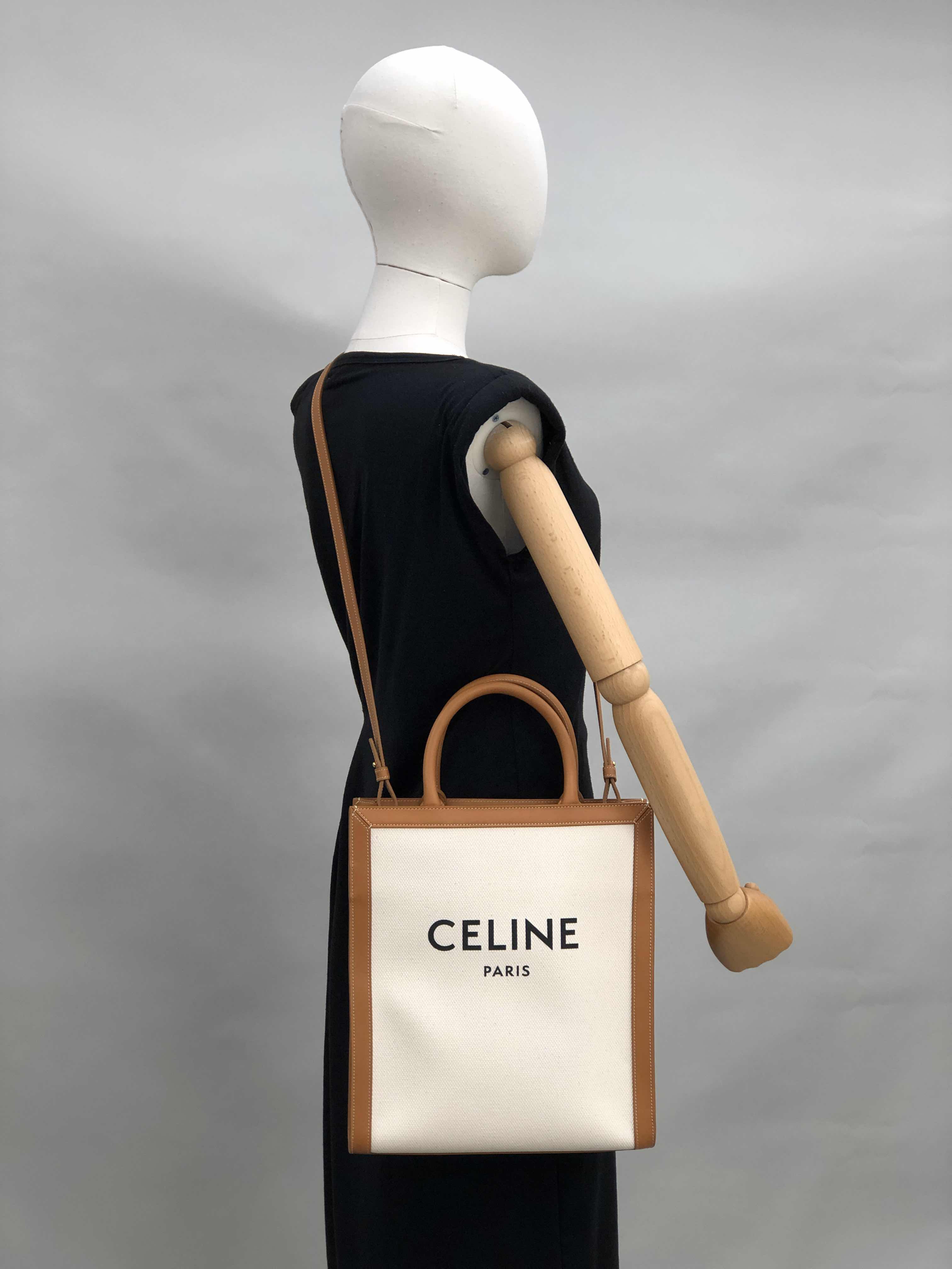 ☆☆CELINE☆☆ 24FW Celine 192082BNZ 02NT Vertical Cabas Sma CELINE 192082BNZ.02NT Vertical Cabas Small 2WAY Tote Bag