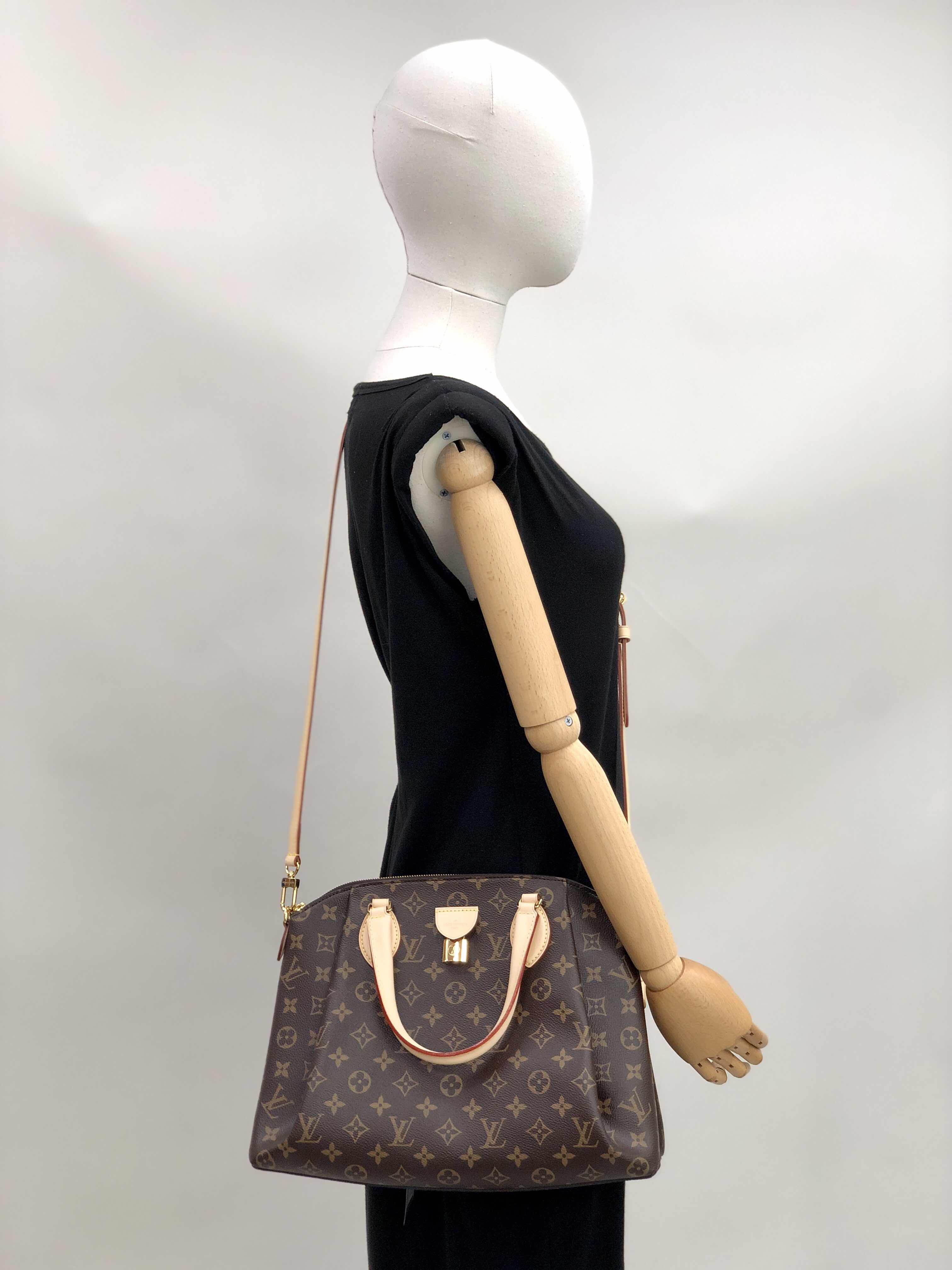 monogram canvas m44546 rivoli mm