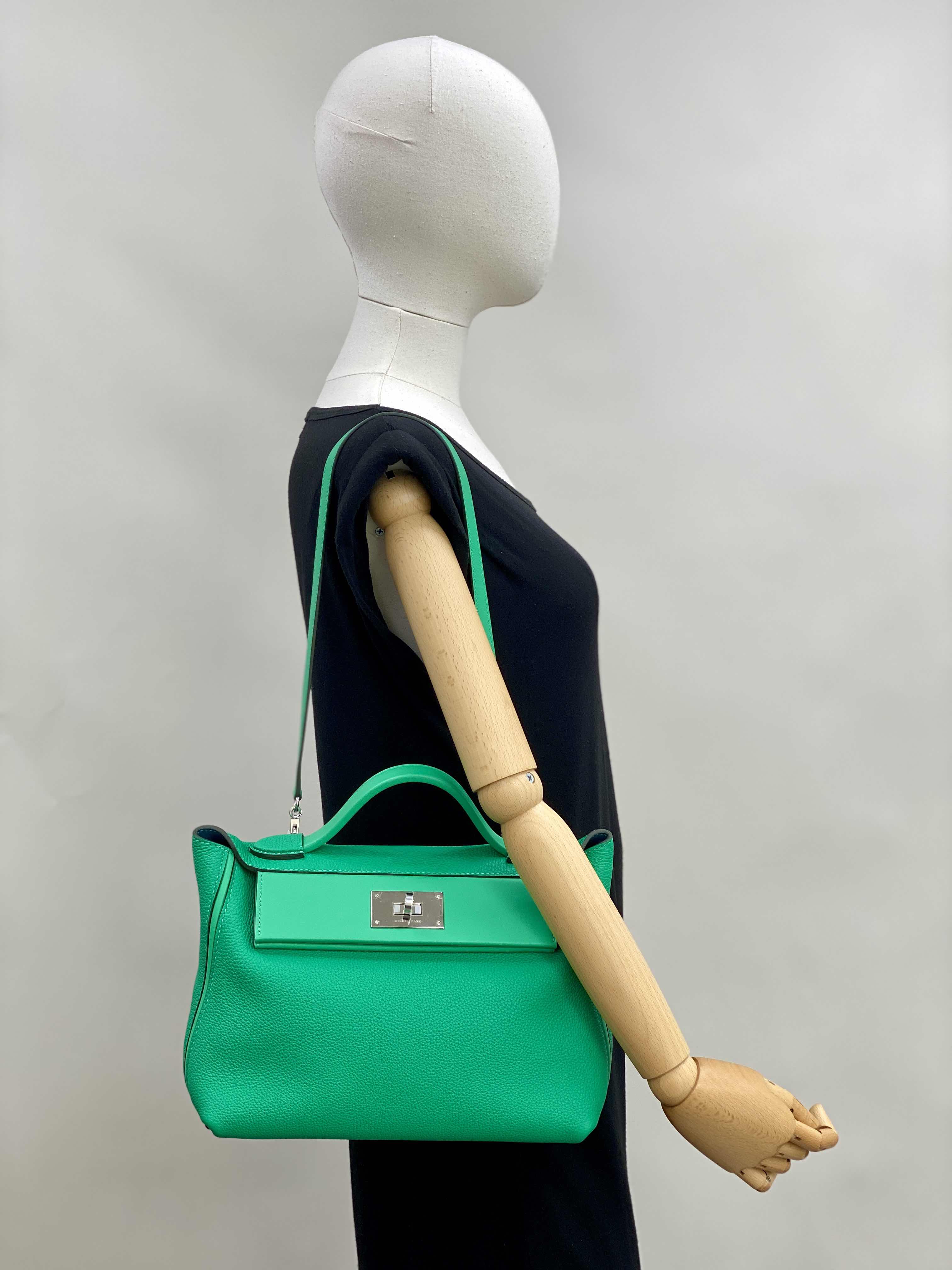 全新HERMES 愛馬仕手袋2424-29CM 6W/W0 單肩包/手提包薄荷綠 全新HERMES 愛馬仕手袋2424-29CM 6W/W0 單肩包/手提包薄荷綠