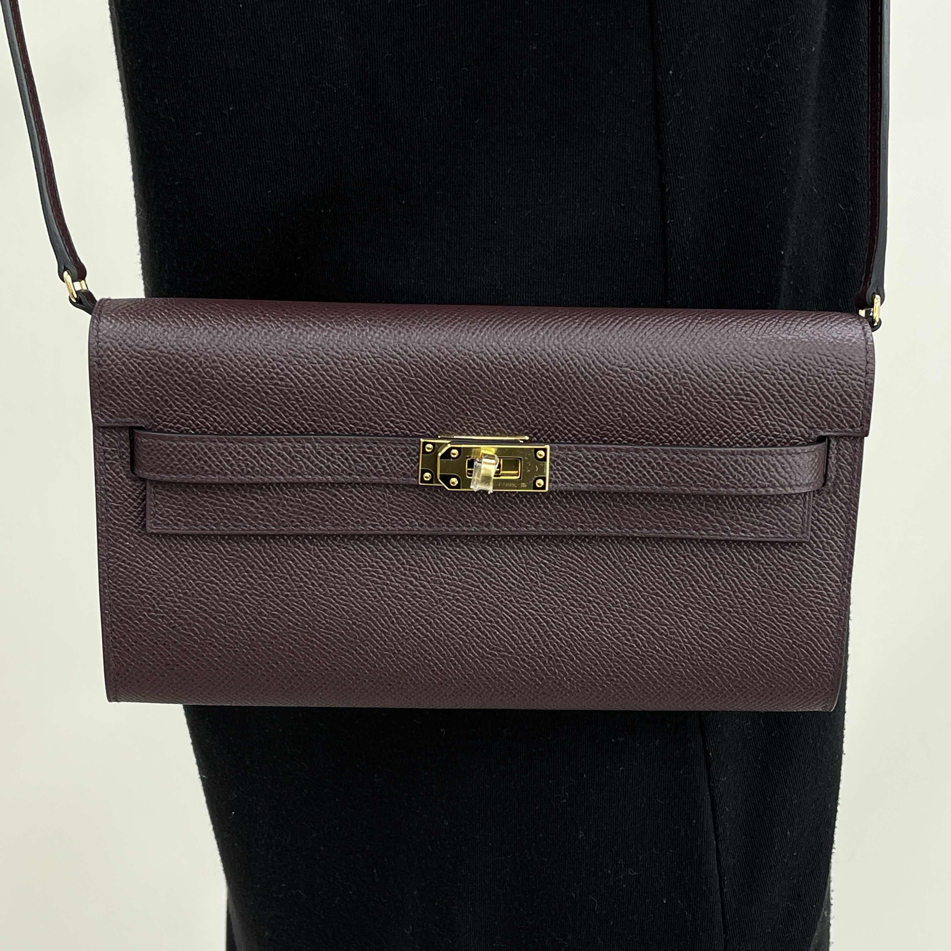 ショルダーにも♪[HERMES]トゥーゴー ウォレット rouge sellier NEW HERMES BAGS KELLY TO GO 0G SHOULDER BAG/CROSSBODY BAG