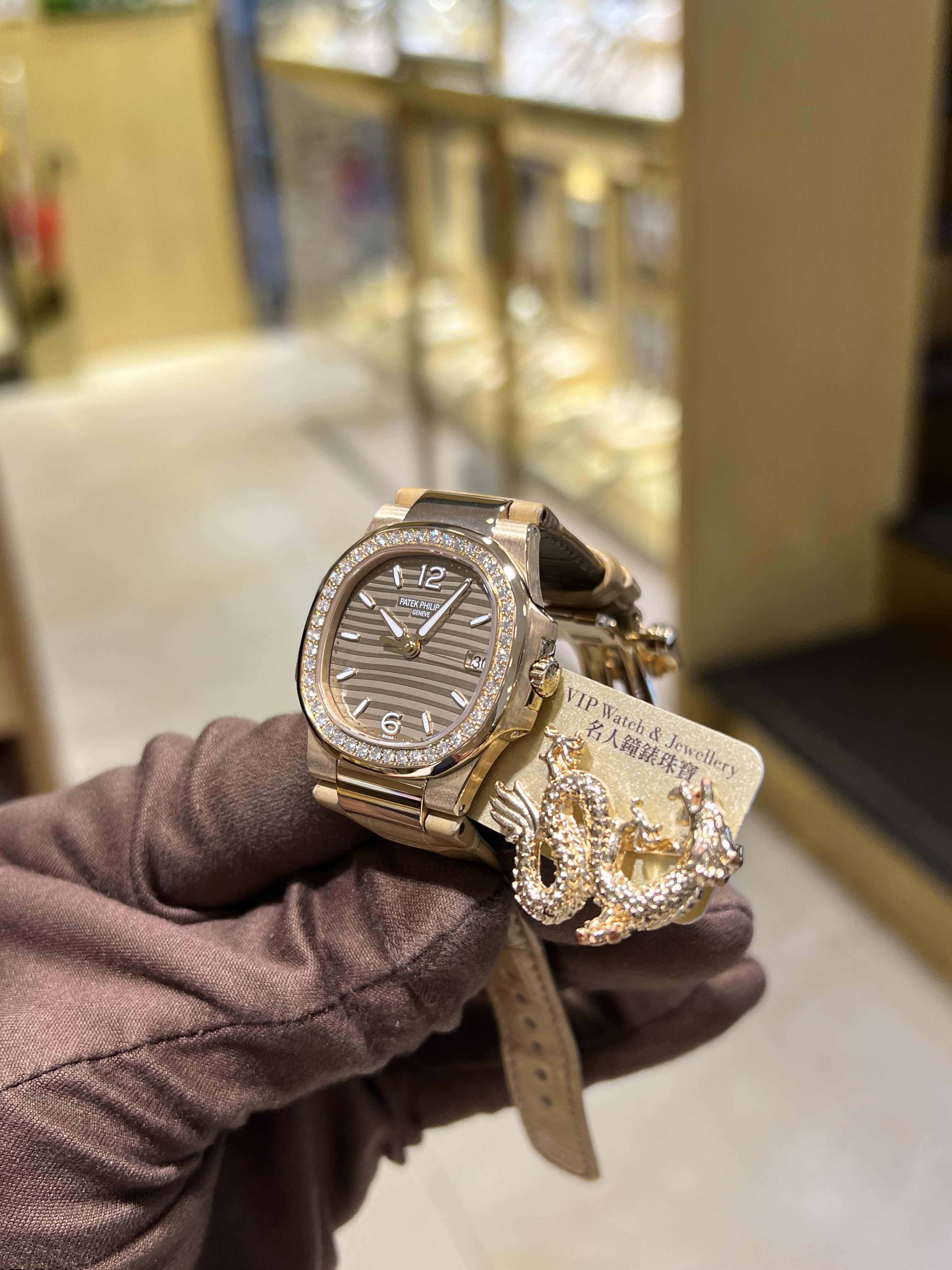 NEW PATEK PHILIPPE NAUTILUS 7010R-012