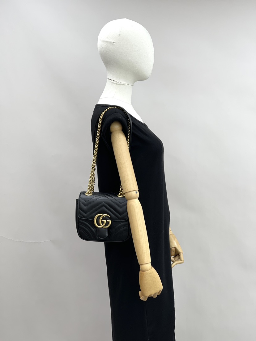 NEW GUCCI BAGS GG MARMONT 739682 AABZC 1000 SHOULDER BAG NEW GUCCI BAGS GG MARMONT 739682 AABZC 1000 SHOULDER BAG