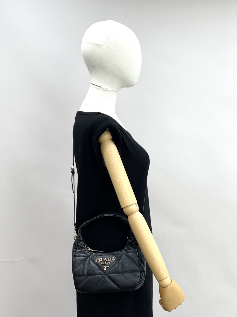 人気モデル【PRADA】プラダ ミニバッグ 1BA384 2DF0 NEW PRADA BAGS 1BA384 2DF0 F0002 SHOULDER BAG/CROSSBODY BAG