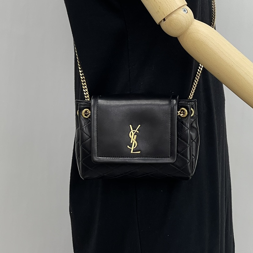 NEW YSL SAINT LAURENT BAGS NOLITA 672738 1EL07 1000 SHOULDER