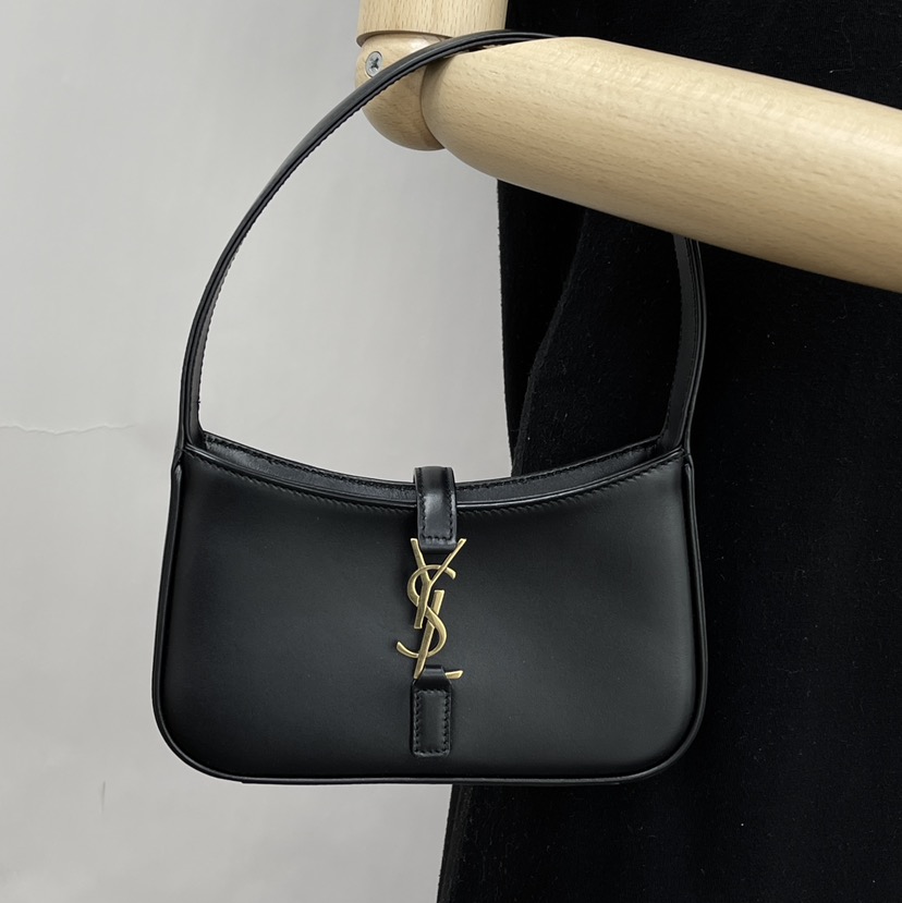 SAINT LAURENT PARIS｜SHOULDER BAGS (710318 2R20W 1000) Saint Laurent Monogram Women's Shoulder Bag 710318 2R20W