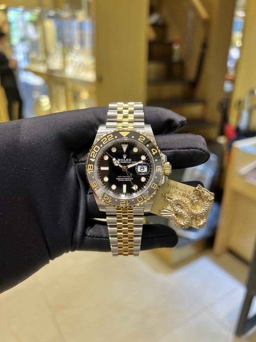 ROLEX 新型現行BOX 7個HK NEW ROLEX GMT-MASTER II 126713GRNR-0001 GUINNESS