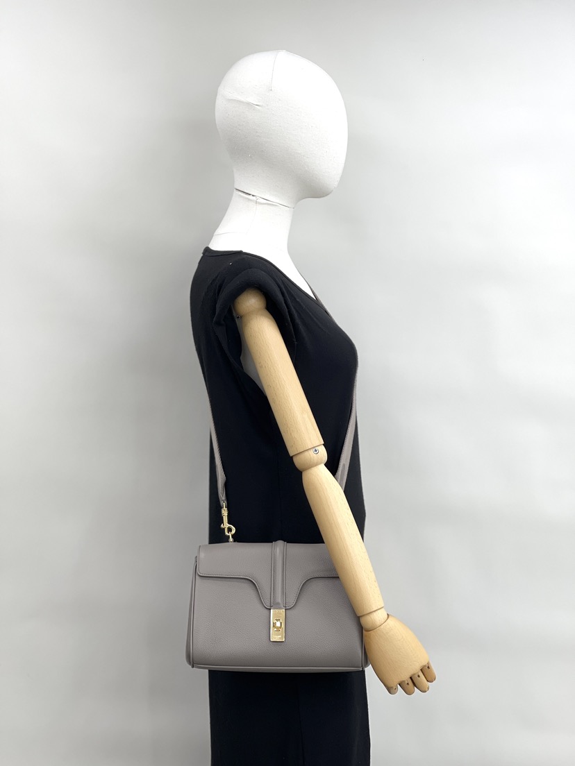 アウトレット直営店【CELINE】TEEN 16 SOFT SUPPLE 196853CR8 org.jpg