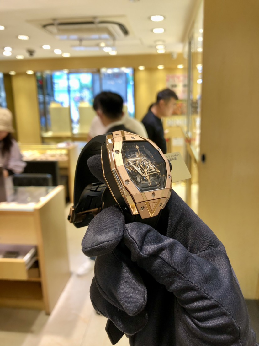 NEW HUBLOT SPIRIT OF BIG BANG 648.OX.0108.RX.MXM23