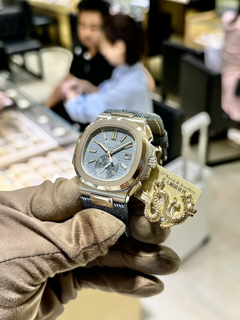 全新PATEK PHILIPPE 百達翡麗NAUTILUS 5980/60G-001