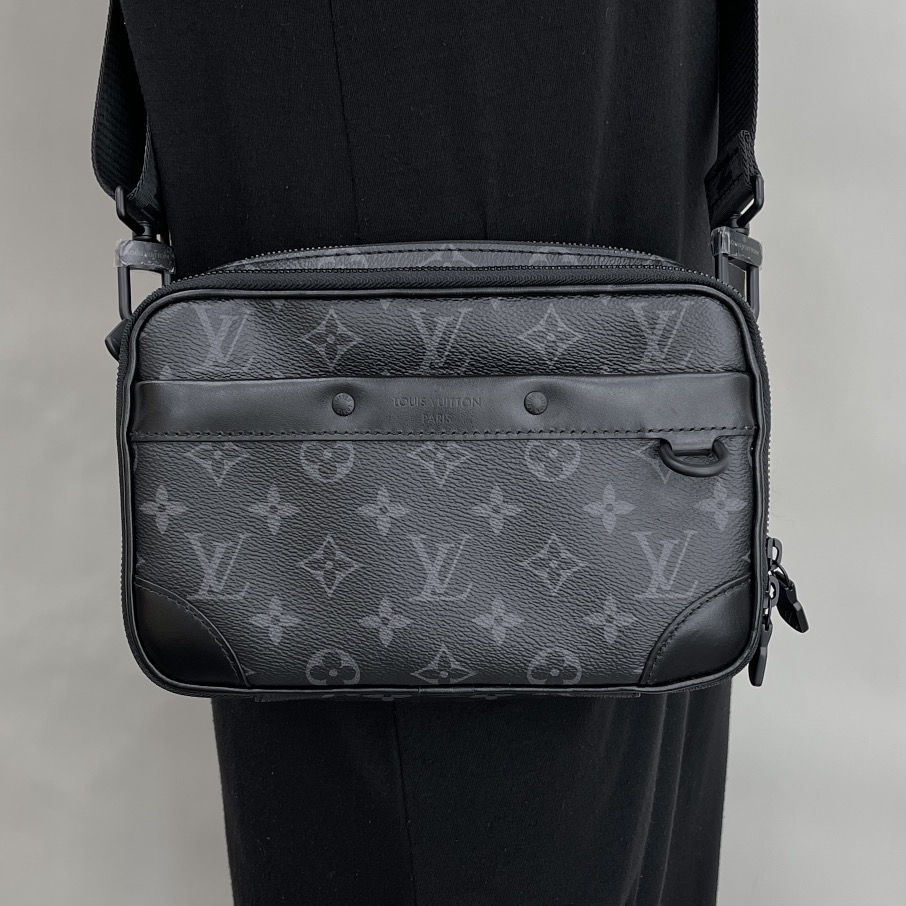 NEW LOUIS VUITTON BAGS ALPHA MESSENGER M46955 SHOULDER BAG