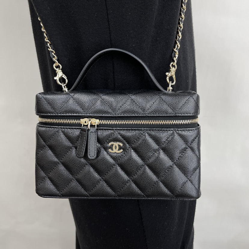 バッグ CHANEL Boy chanel スモール ハンドバッグ、カーフスキン、ブラック