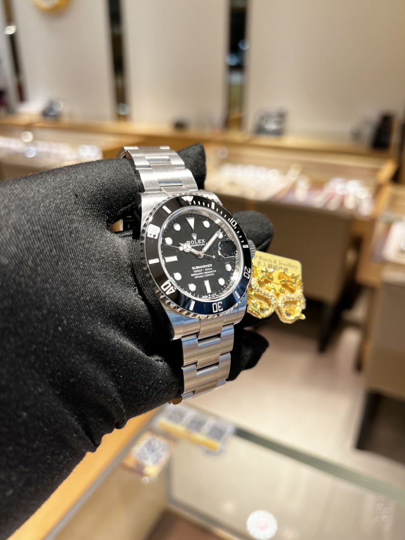 NEW ROLEX SUBMARINER 126610LN-0001 SUBMARINER DATE