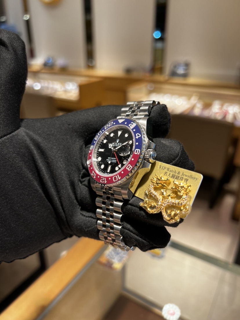 尭樂ー専用 37720) Rolex GMT Master II 126710BLNR Ceramic 