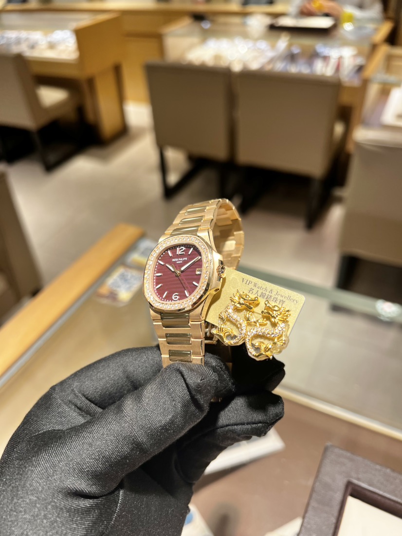 NEW PATEK PHILIPPE NAUTILUS 7010/1R-013