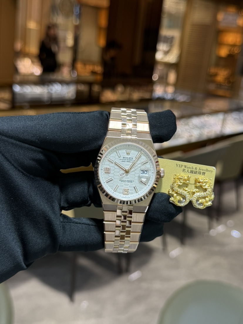 NEW ROLEX LAND-DWELLER 127335-0001