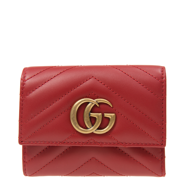 NEW GUCCI SHORT BUTTON WALLET 474802 DRW1T 6433 CALFSKIN RED Celebrity  standing