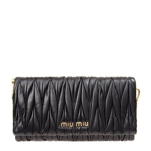 MIU MIU 5BC125VOOYAN88F0002 関税送料込 MIU MIU》 5BH229 N88 F0002 マテラセ ロゴショルダーバッグ