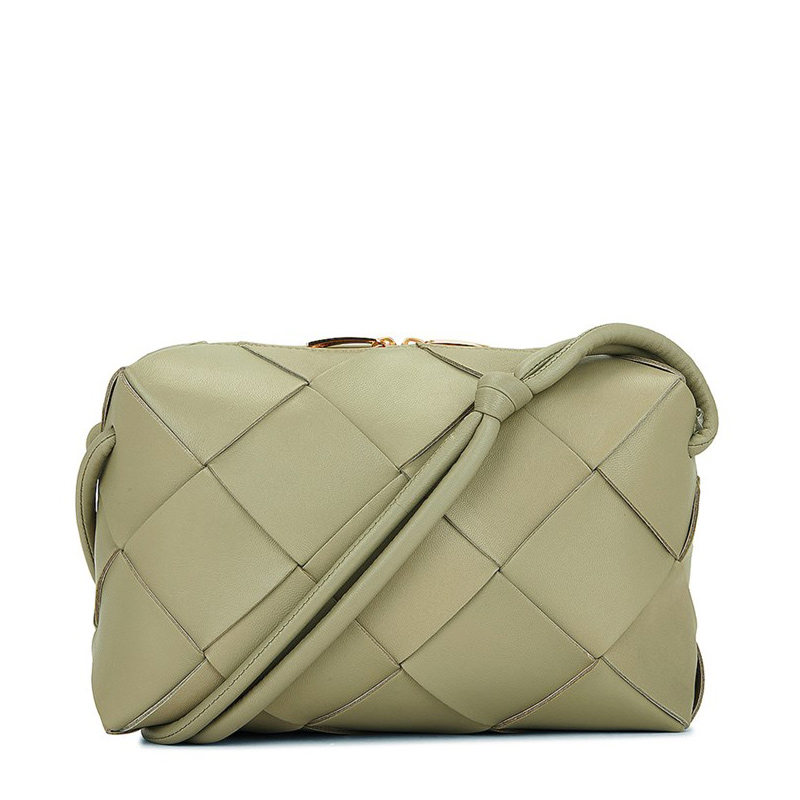 【VIPセール】BOTTEGA VENETA ショルダーバッグ 709417 セール】BOTTEGA VENETA ショルダーバッグ CASETTE 709417 VCQC2