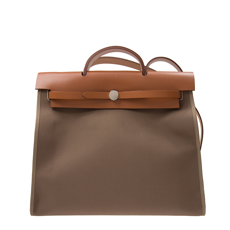 NEW HERMES BAGS HERBAG 39 18/37 SHOULDER BAG/CROSSBODY BAG /HANDBAG  ETOUPE/GOLD Celebrity standing