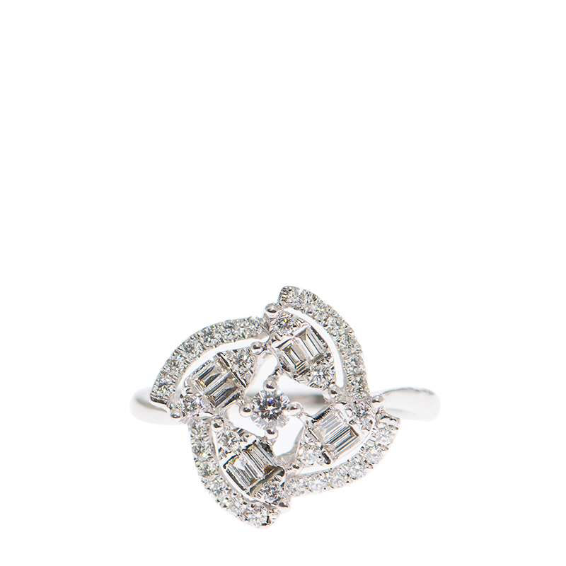 NEW J COLLECTION RING 33 RDDI 0.37 CT8 TPDITP 0.15 CT18KW NEW J COLLECTION RING 33 RDDI 0.37 CT8 TPDITP 0.15 CT18KW