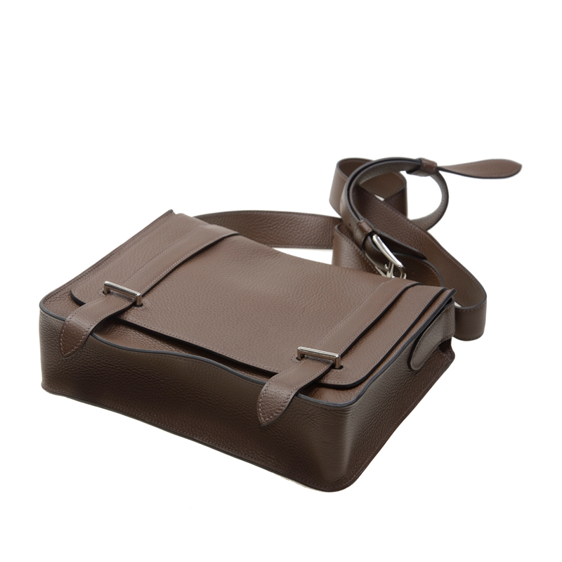 全新hermes 爱马仕 手袋 steve 28cm 4h tau taurillion 啡色