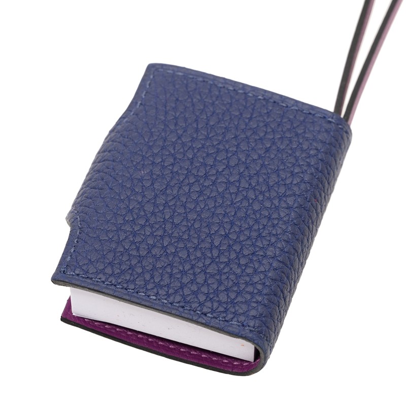 【今だけ！】HERMES バッグアクセサリー Ulysse Nano Hermes Ulysse Nano Bag Charm Black and Blue Sapphire