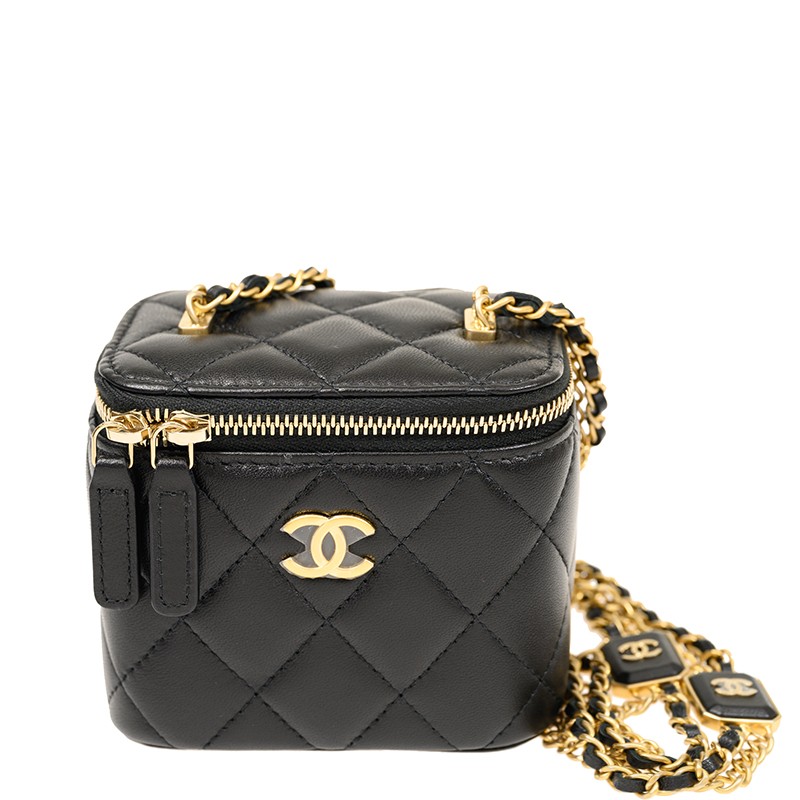 大人シンプル♪【 CHANEL 】手袋♡ Chanel手袋｜CHANEL 22迷你版預告登場！2023春夏手袋預覽：復古黑金