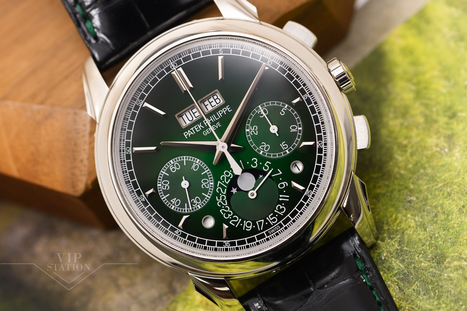 NEW PATEK PHILIPPE GRAND COMPLICATIONS 5270P-014