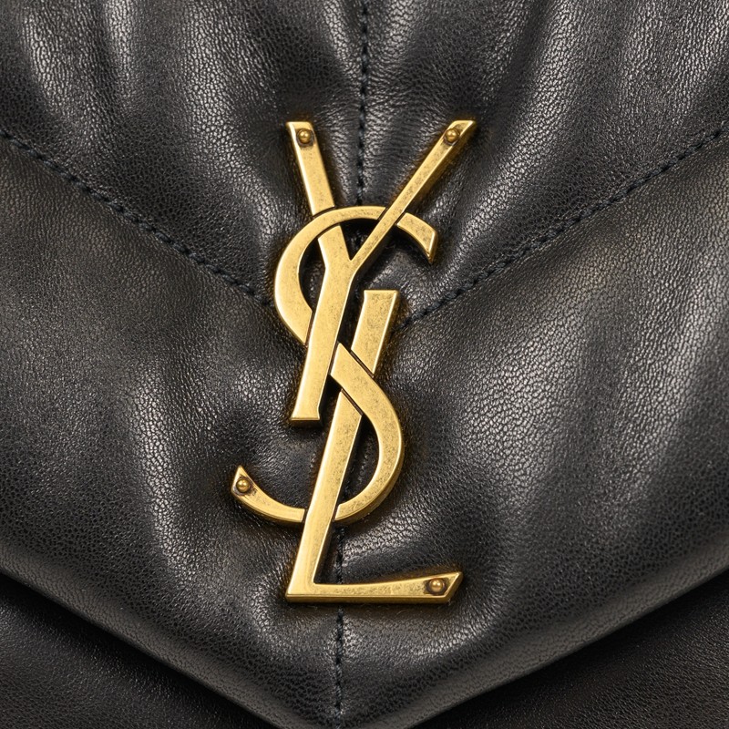 SAINT LAURENT PARIS｜ (577476 1EL07 1000) Medium Puffer Bag Saint Laurent - Women – myCompañero