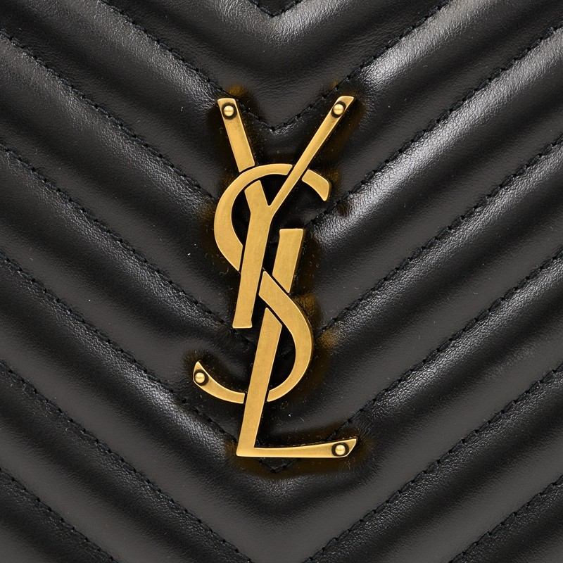 Saint Laurent 761554DV7071000 関税送料込 Saint Laurent☆お早目に！ルーカメラショルダーバッグ送関込
