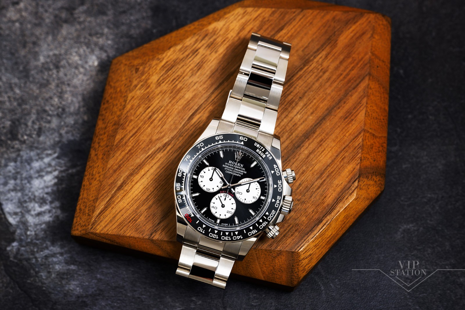 公式球 The adidas ZX Torsion Takes on a Tonal Grey Colorway | House