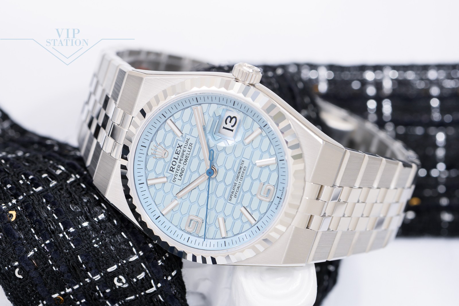 NEW ROLEX LAND-DWELLER 127236-0001